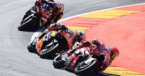¡Aragón es de Márquez! Doblete impecable de Marc para encender la lucha por el título