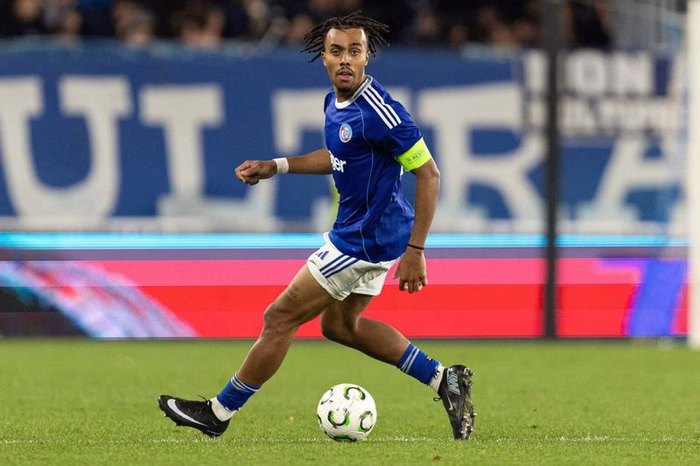 Bayer Leverkusen: Wunschspieler Doué sagt zu, Straßburg verlangt hohe Ablöse