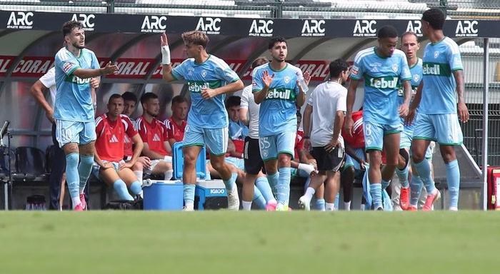 Estrela arranca vitória no campo do Nacional