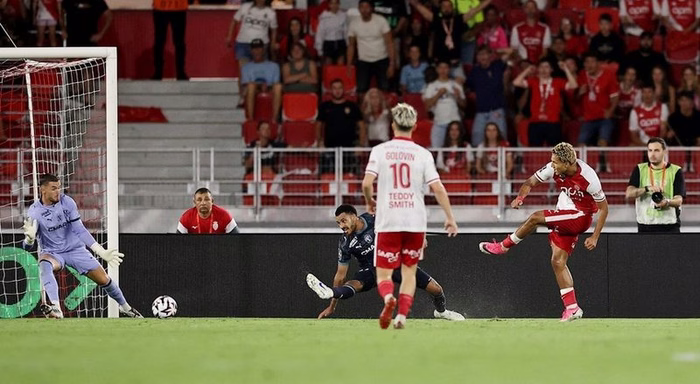 Mónaco bate Marselha e é líder isolado da Ligue 1