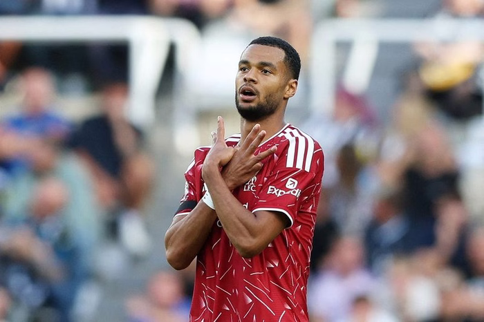 Transfer news LIVE: Gakpo chooses City, Atletico give Alvarez deadline, Barcola set for Liverpool medical, Enzo latest