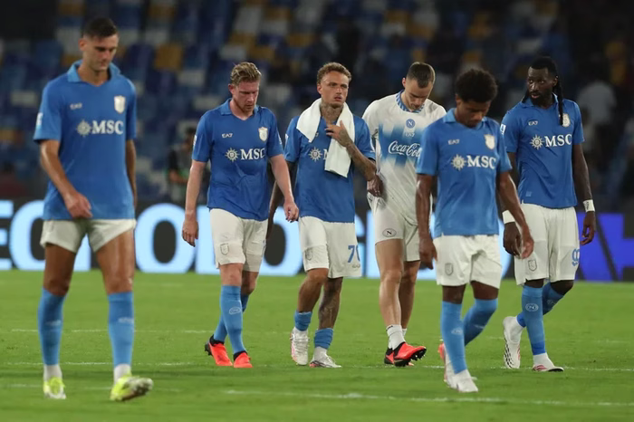 Inter de Milão assume liderança do Italiano; Napoli perde em casa
