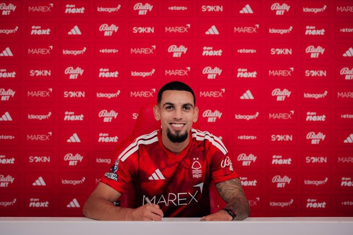 Official: £22m deal completed in worrying news for Crystal Palace fans as mid-table rivals continue to move ahead