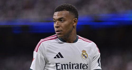 Liga : Mbappé enchaîne, Mourinho s'enflamme, « le Ballon d'Or devrait être pour lui »