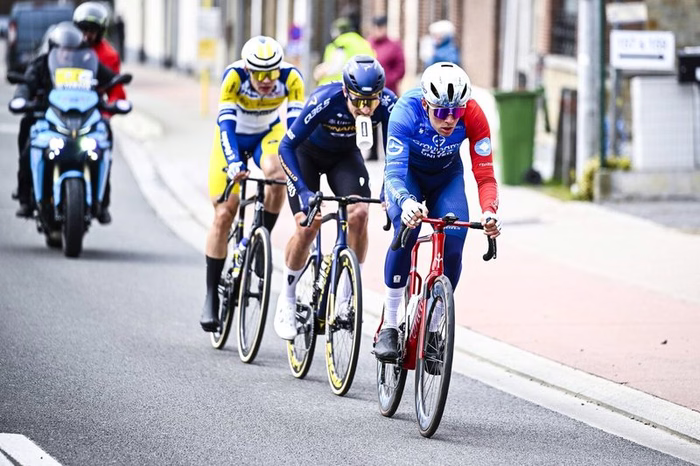 Pagelle Vuelta a España 2026: che sorpresa Tronchon. Van Aert non ne ha allo sprint