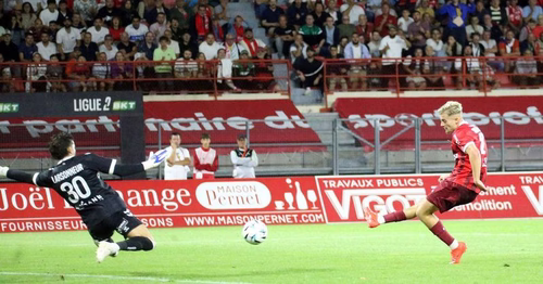 Ligue 2 (J4) : "Frustration", "ne pas être inquiets": les réactions après la défaite du DFCO face à l'ASSE