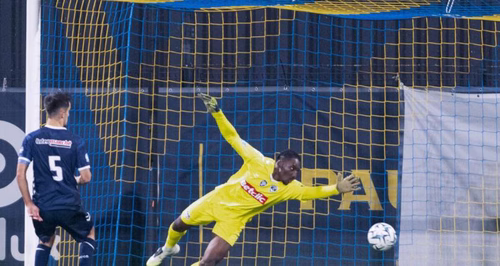 Ligue 2 : un latéral pour Nantes, Annecy tient son nouveau défenseur, le Red Star se fait prêter un joueur de l’OL