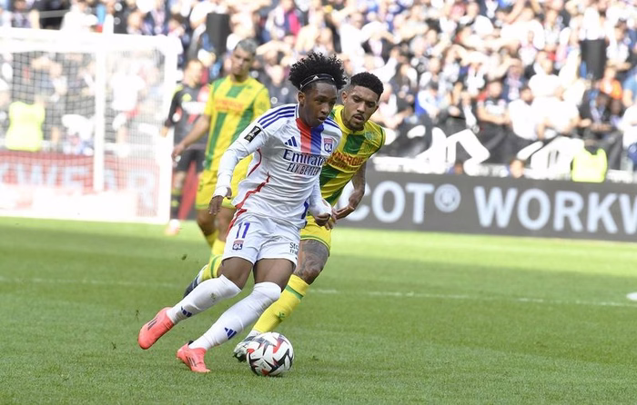 EN DIRECT Mercato : Fofana finalement vers Palace, City dépense sans compter... Suivez la dernière journée avec nous