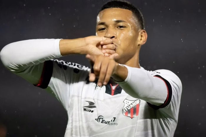 Ituano empresta zagueiro GW ao Houston Dynamo, da MLS