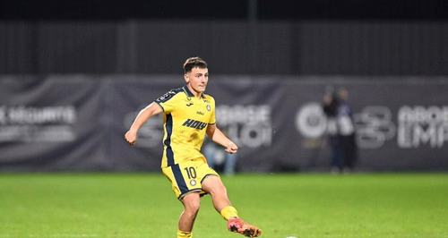 Ligue 1 : Brest s’offre le gros coup Versini, du mouvement à Lens et Auxerre