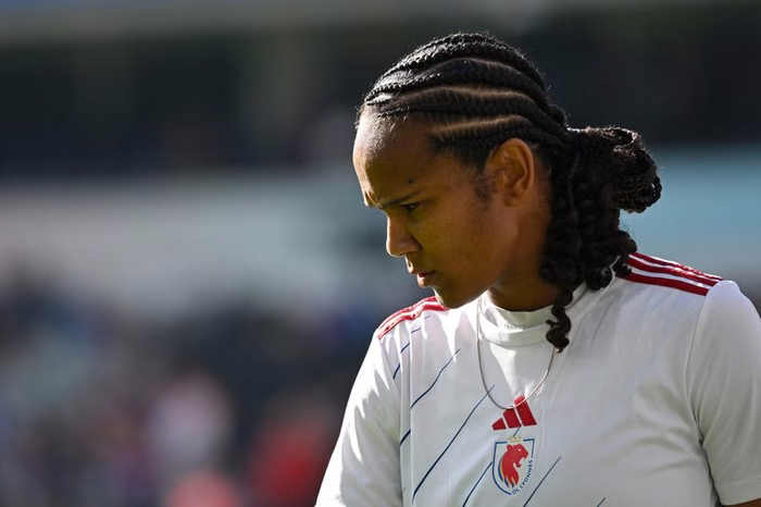 OL Lyonnes se déplacera à Fleury sans Renard ni Weir