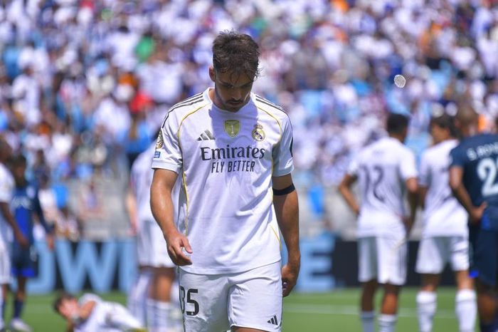 Raúl Asencio: Mourinho critica zagueiro por dirigir alcoolizado