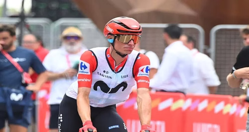 Vuelta 2026 : Enric Mas accentue la pression sur Primož Roglič