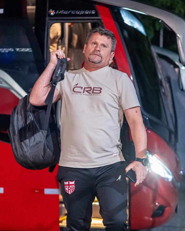 Escalação do CRB: Fábio Matias mexe na equipe para jogo de sexta