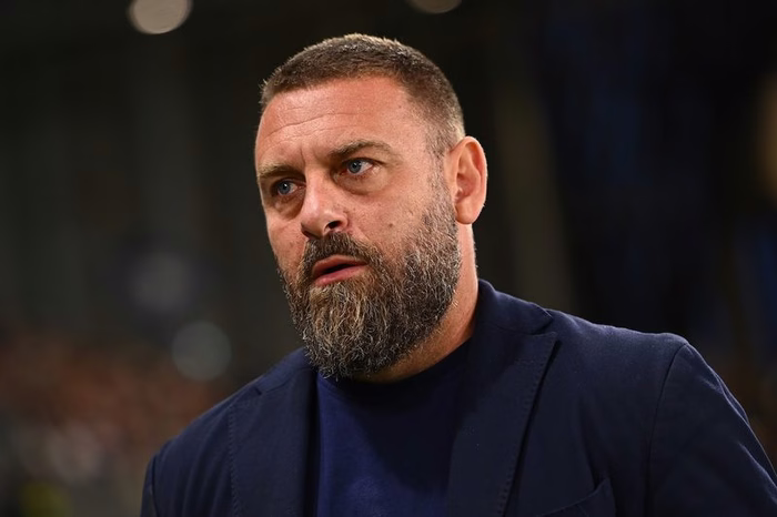 💥 Altro COLPO dagli svincolati per De Rossi? Il Genoa PIOMBA su Ehizibue! Le ultime