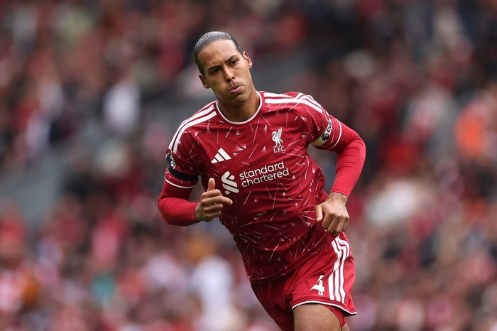 Ipswich – Liverpool : Barcola attendu pour ses débuts à 140 millions, compos probables et chaîne TV