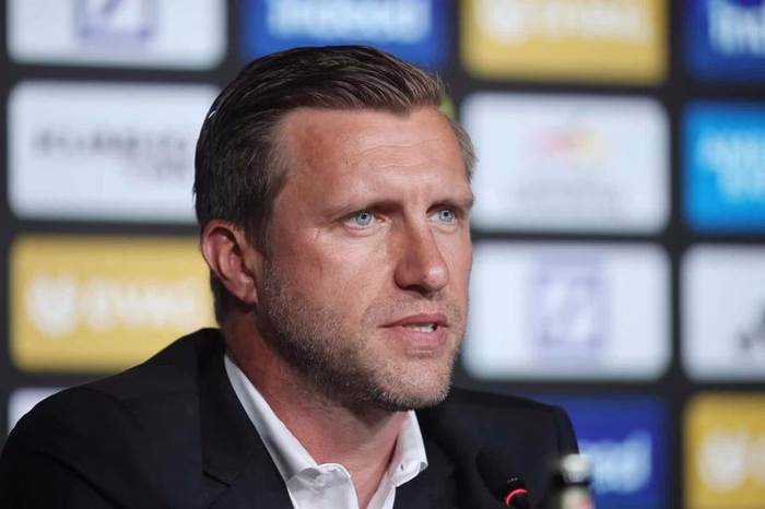 Kein Knall am Stadtwald: Eintracht Frankfurt hält vorerst an Markus Krösche fest