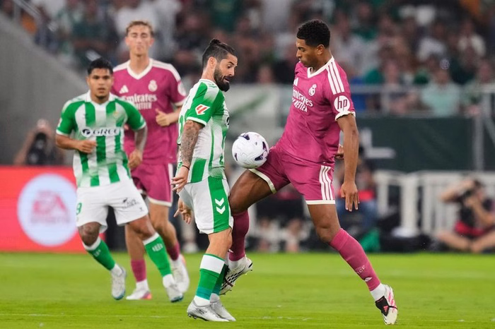 Betis - Real Madrid en directo: Parrott adelanta a los verdiblancos