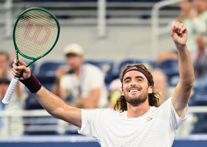 Tsitsipas vira outra e enfim disputa oitavas do US Open