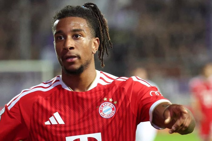 Mega-Transfer schon im Winter ein Thema? Bayern-Star Olise bleibt im Fokus