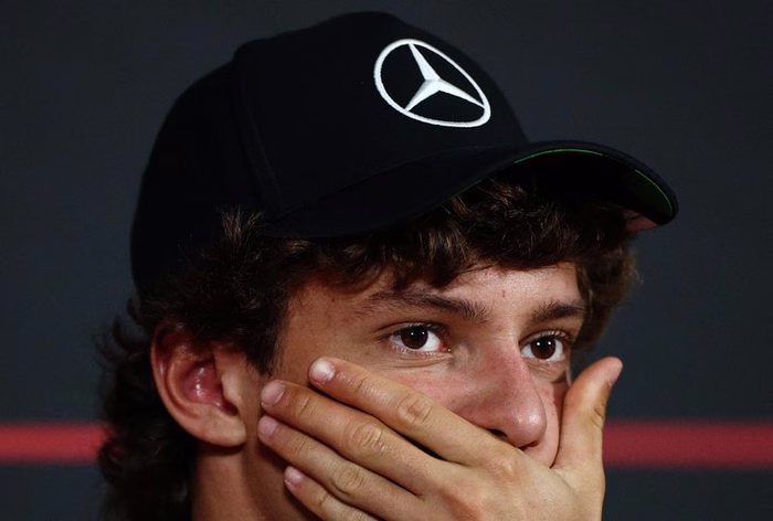Kimi Antonelli se irrita com Gabriel Bortoleto durante treino do GP da Itália: "Que idiota"