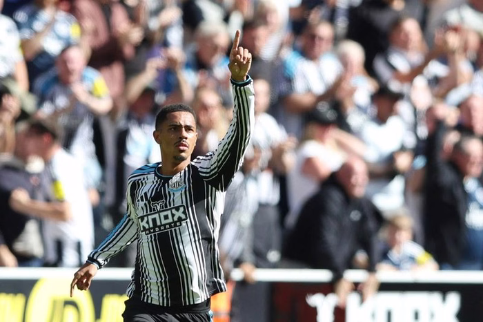 Jacob Ramsey scores late equaliser for Newcastle to deny Bournemouth