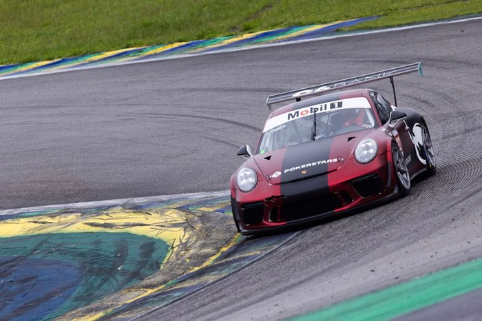 Porsche Cup: Caio Castro lidera treino em Interlagos