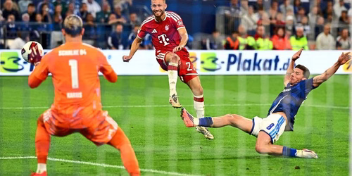 Schalke trotzt Bayern 0:0 ab, Dortmund dreht 0:2 zum Sieg