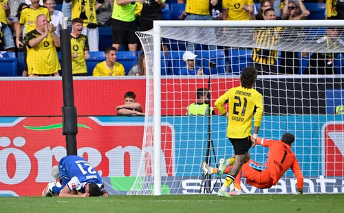Gegen den BVB: Nationaltorhüter holt Negativ-Rekord