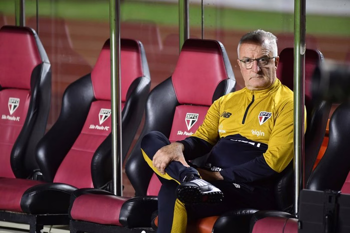 São Paulo x Atlético-MG: Dorival vê melhor jogo e exalta torcida