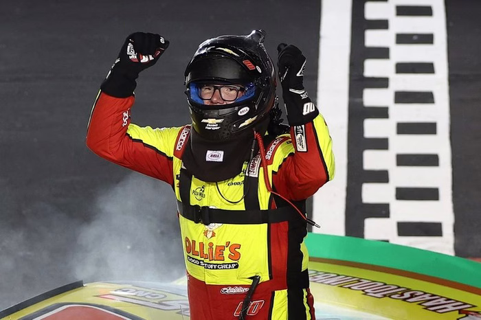NASCAR O'Reilly: Creed inicia Chase com vitória em Darlington