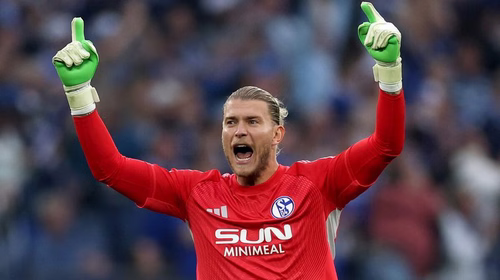 „Das war der Schlüssel“: Neuer adelt Schalke-Held Karius