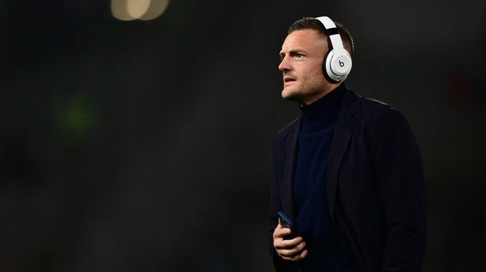 Englands Stürmer-Ikone Vardy unterschreibt bei Burnley