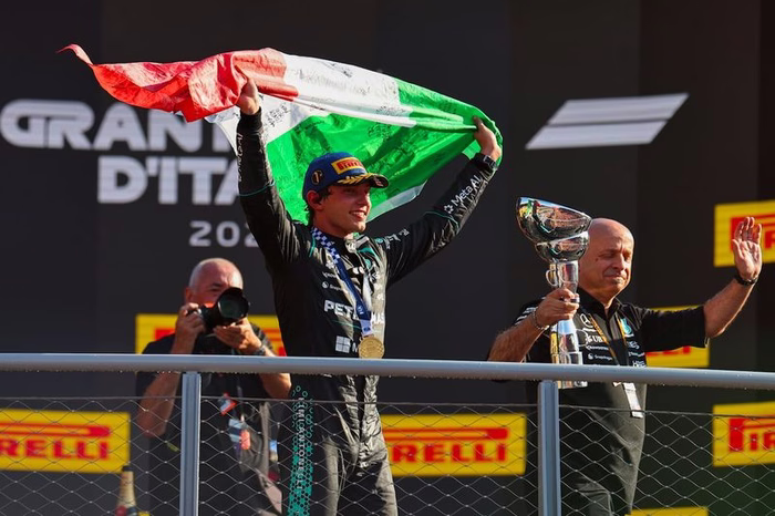 Antonelli cumple el sueño de su vida en el GP Italia
