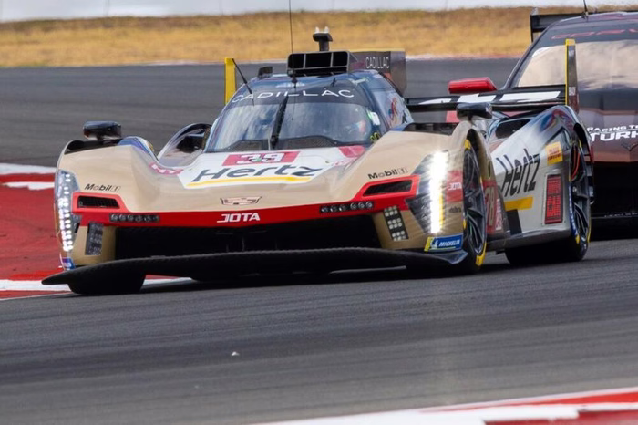 WEC, Cadillac leader dopo metà gara in Texas. Ferrari in lotta