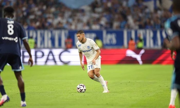 3) Harit : "Il va falloir faire le dos rond"
