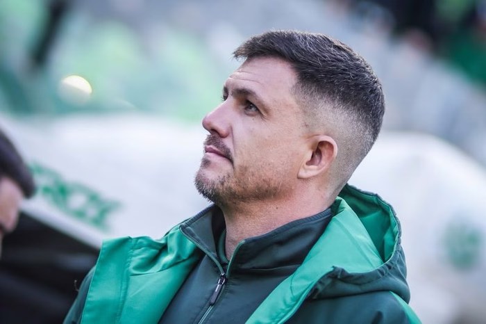Juventude x Atlético-GO: Barbieri reclama de pênalti em empate