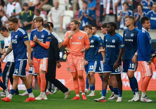 Ein Aufsteiger fast ohne Transfergeld: Schalkes Bilanz im Sommer 2026
