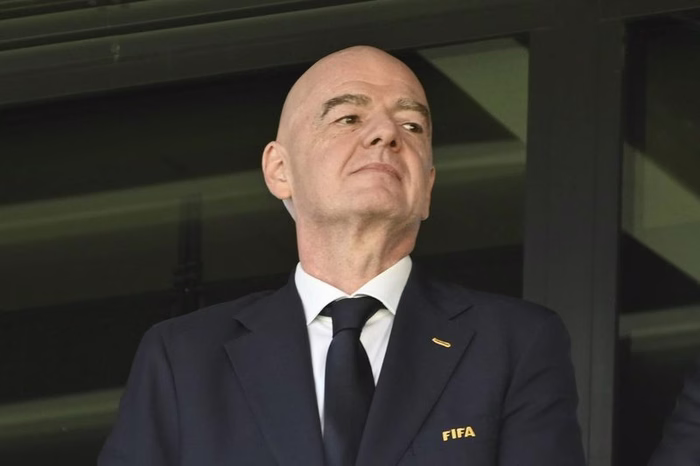 Infantino bleibt: Der Weltverband als Selbstbedienungsladen