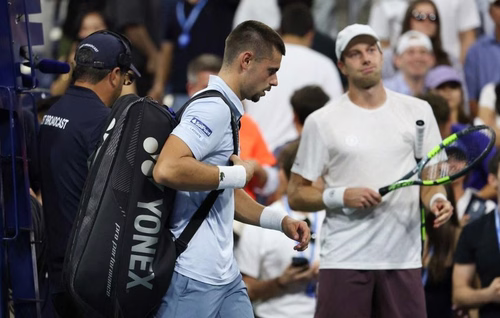US Open 2026 : « Je me sentais plus fort »… Arthur Gea regrette cette volée fatale « mal claquée » sur balle de match