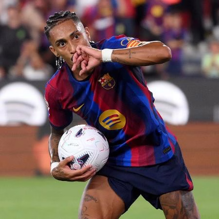 Raphinha artilheiro impressiona e abre nova opção para Ancelotti na seleção