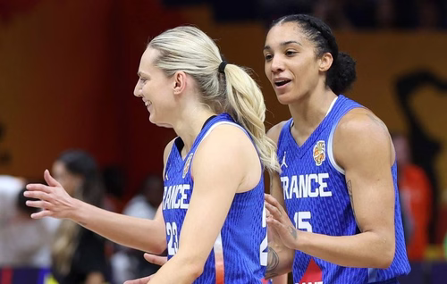 EN DIRECT France - Chine : Jusque-là parfaites, les Bleues ont dans le viseur une médaille mondiale… Suivez cet indécis quart de finale avec nous…