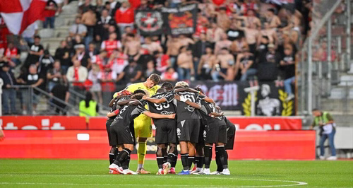 Ligue 2 (J6) : Reims fait le break à la mi-temps, Dijon et Grenoble mènent...