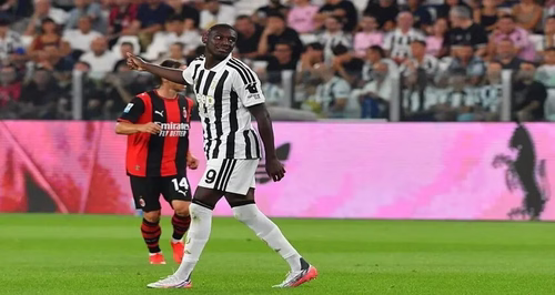 Juventus : le club apporte son soutien à Kolo Muani