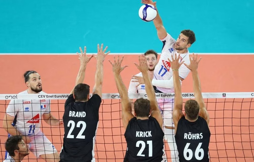 Euro de volley : Un choc ? Quel choc ? Les Bleus écrabouillent l’Allemagne et valident leur première place