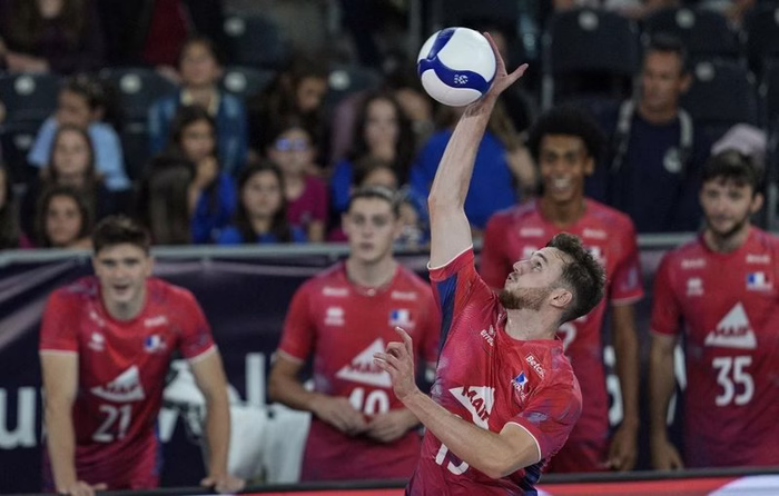 Euro de volley : Avertissement sans frais pour les Bleus, battus par la Roumanie avant les 8es de finale