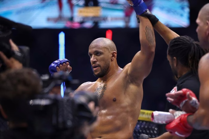 Dana White makes major ruling on Ciryl Gane after Tom Aspinall gives up UFC heavyweight title
