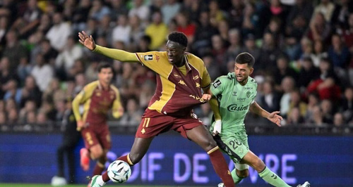 Ligue 2 : rattrapé à Metz, Saint-Étienne bute encore