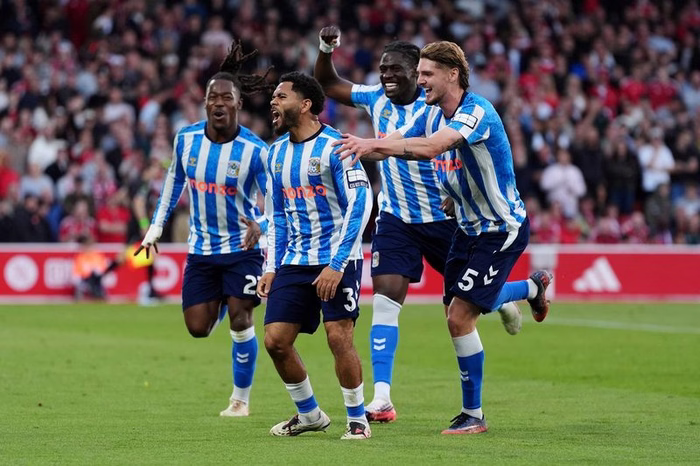 Coventry end 25-year wait for Premier League win after late VAR drama