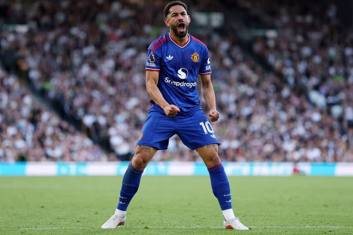 Fulham v Manchester United LIVE: Premier League result and reaction